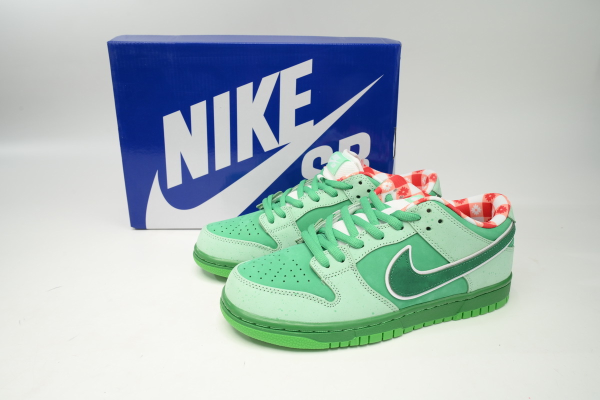 Nike Dunk SB Seaweed Green Lobster
